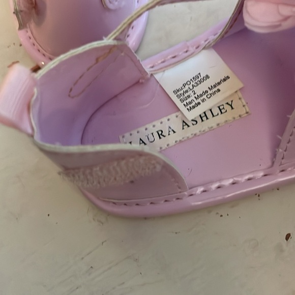 Laura‎ Ashley Baby Sandals and Deck Shoes 2 pair - Picture 5 of 11